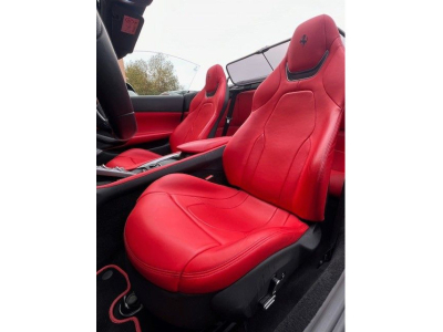 Ferrari Portofino 3.9 T V8 DCT -1Hand * Maintenance 7Jahre *