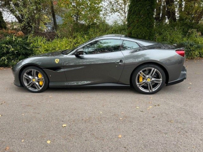 Ferrari Portofino 3.9 T V8 DCT -1Hand * Maintenance 7Jahre *