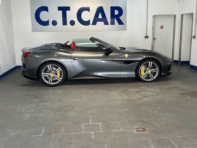 Ferrari Portofino 3.9 T V8 DCT -1Hand * Maintenance 7Jahre *