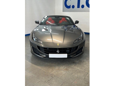 Ferrari Portofino 3.9 T V8 DCT -1Hand * Maintenance 7Jahre *