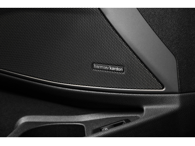 BMW M3 G81 Compétition Touring X-Drive - PACK CARBONE / AKRAPOVIC