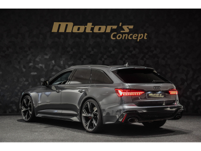 Audi RS6 C8 AVANT V8