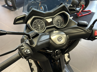 Yamaha X-Max 125 TechMax
