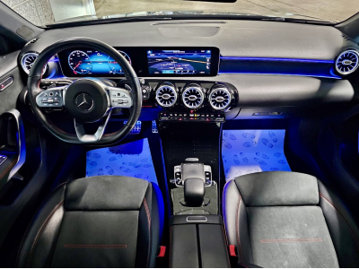 Mercedes-Benz A 180 D AMG LINE CUIR NAVI NEW MODEL
