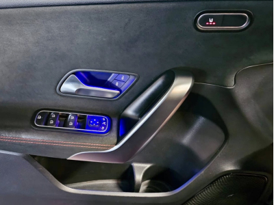 Mercedes-Benz A 180 D AMG LINE CUIR NAVI NEW MODEL