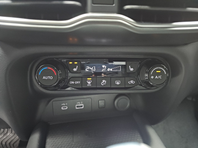 Nissan Juke 1.6 Hybrid Auto N-Connecta