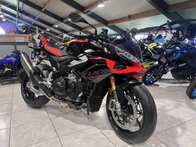 Aprilia Tuono 1100 FACTORY