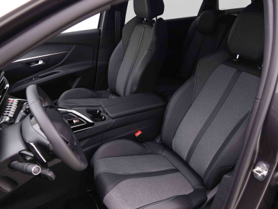 Peugeot 5008 1.2 T 130 EAT8 Allure Pack