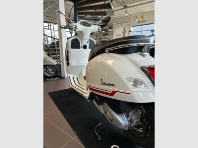 Vespa GTS 125 Super