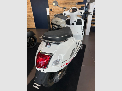 Vespa GTS 125 Super