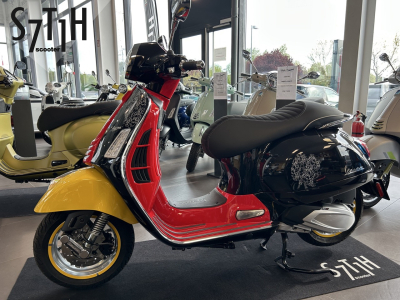 Vespa GTS 310 Mickey Mouse Disney Edition GAS