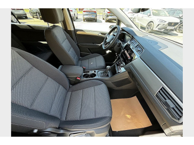 Volkswagen Touran 1.5 TSI 150 DSG Edition 7 places