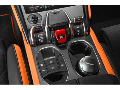 Lamborghini Urus V8 CAPSULE - NERO NOCTIS / ARANCIO ATLAS