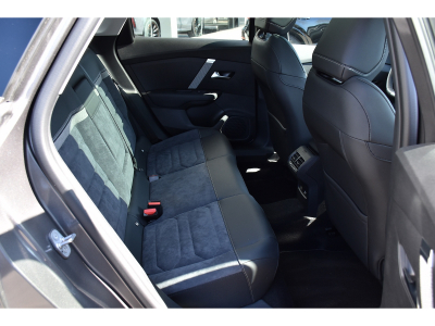 Citroën C4 X 1.2 PureTech Shine EAT8