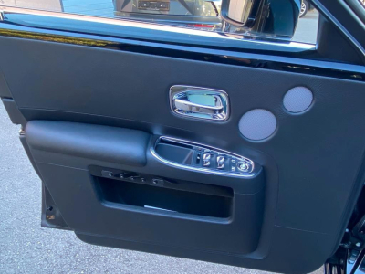 Rolls-Royce Ghost 6.6 Auto.PicnicTables/HUD/1Hand