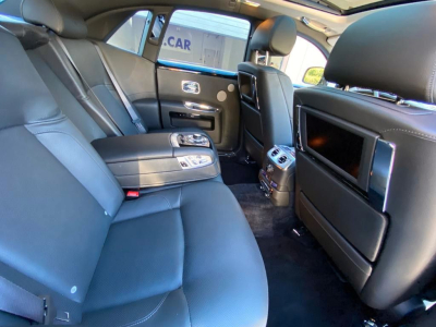 Rolls-Royce Ghost 6.6 Auto.PicnicTables/HUD/1Hand