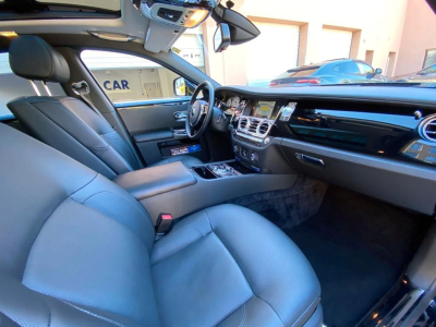 Rolls-Royce Ghost 6.6 Auto.PicnicTables/HUD/1Hand