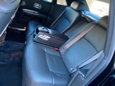 Rolls-Royce Ghost 6.6 Auto.PicnicTables/HUD/1Hand