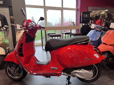 Vespa GTS Super 310