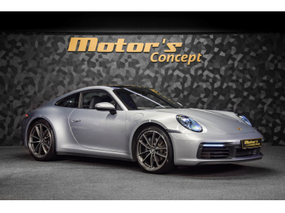 Porsche 992 Carrera Coupé PDK - DOLOMITE SILVER