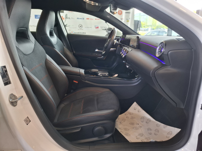 Mercedes-Benz A 200 AMG LINE LED CUIR NAVI