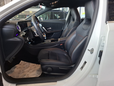 Mercedes-Benz A 200 AMG LINE LED CUIR NAVI
