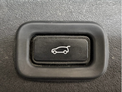 Land-Rover Discovery Sport 2.0 TD4 163 AWD 7 SITZE LED NAVI