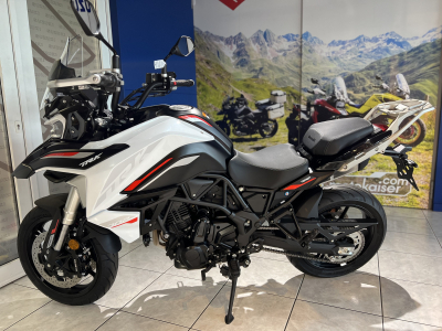 Benelli TRK 702 Pack valises +650€