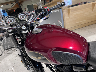 Benelli Imperiale 400