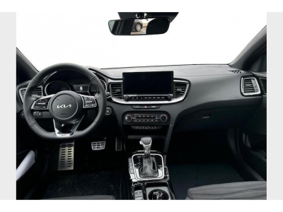 Kia ProCeed 1.5 T-GDi 140 DCT Ultimate Edition