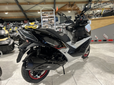 Kymco Xciting 400i VS SE