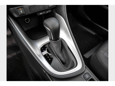 Mazda 2 Hybrid 1.5 Hybrid 116 e-CVT Center Line