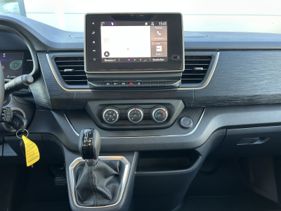 Renault Grand Trafic 2.0 dCi 150 EDC  L2H1 Kombi.