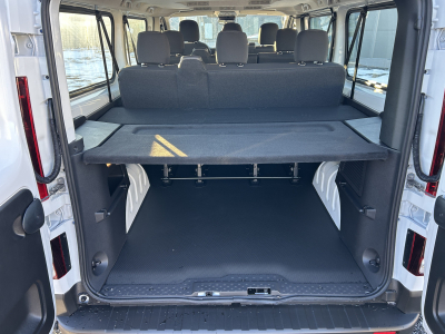 Renault Grand Trafic 2.0 dCi 150 EDC  L2H1 Kombi.