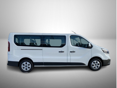 Renault Grand Trafic 2.0 dCi 150 EDC L2H1 Kombi.