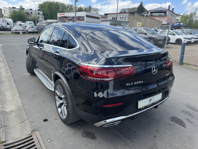 Mercedes-Benz GLC 220 Coupé 4MATIC 9G-Tronic AMG line