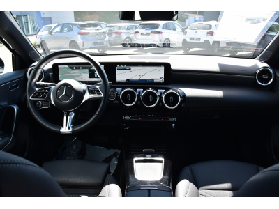 Mercedes-Benz A 180 CDI Progressive 8G-DCT