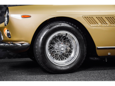 Ferrari 330 GT 2+2 - 