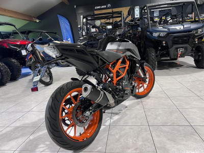 KTM 390 Duke 