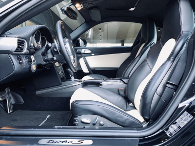 Porsche 997 911 997.2 TURBO S 530 HP last model 2012