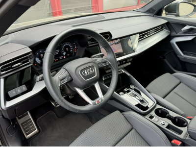 Audi A3 FACELIFT 35 TDI 150 3X S-LINE SPORTBACK SONOS PANO