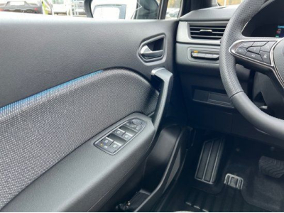 Renault Captur 1.3 TCe MHD 160 EDC Techno