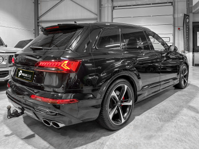 Audi SQ7 4.0 quattro TFSI/PANO/7SITZ/B&O/H.UP.22/VOLL