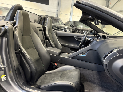 Jaguar F-Pace P300 RWD CABRIOLET / MERIDIAN /