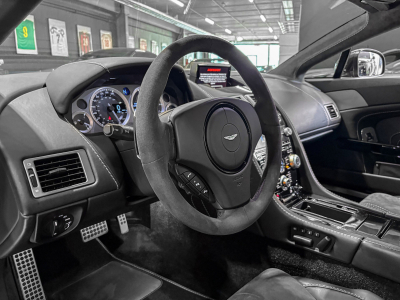 Aston Martin V8 Vantage V8 VANTAGE S / CARBON / ALCANTARA / EMBRAYAGE NEUF / MOTEUR CHANGER