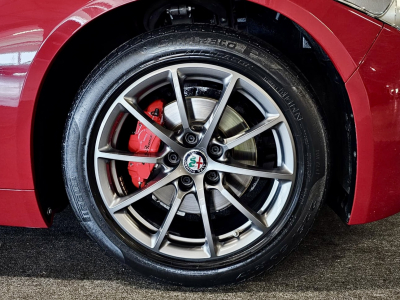 Alfa Romeo Giulia 2.0 TURBO CUIR NAVI