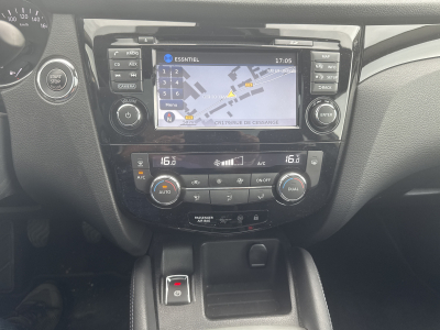 Nissan Qashqai 1.2 N- CONNECTA 115CV CAMÉRA 360 TOIT PANO