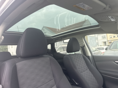 Nissan Qashqai 1.2 N- CONNECTA 115CV CAMÉRA 360 TOIT PANO