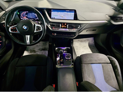 BMW 118 D M SPORT PACKET LED NAVI 1 Hand