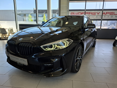 BMW 118 D M SPORT PACKET LED NAVI 1 Hand